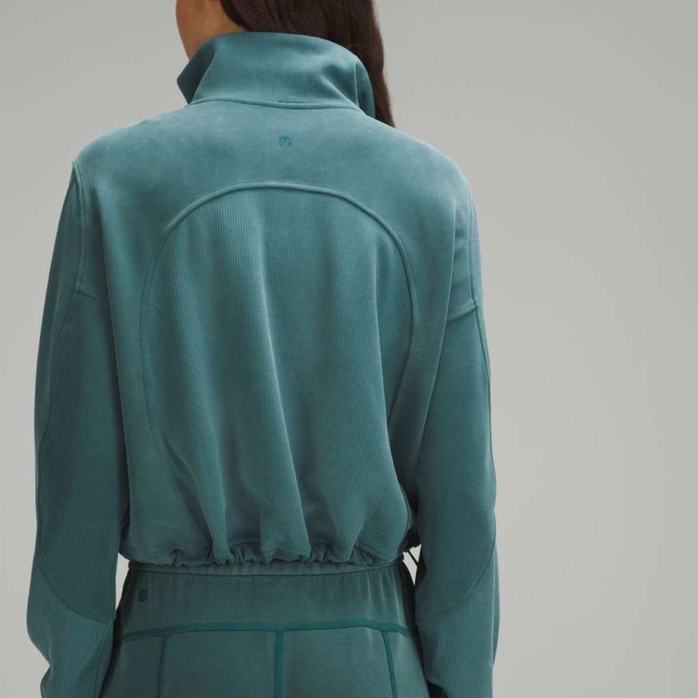 Lululemon Athletica Brushed Softstreme Ribbed Half Zip Jacket LIKE NEW - Picture 3 of 14